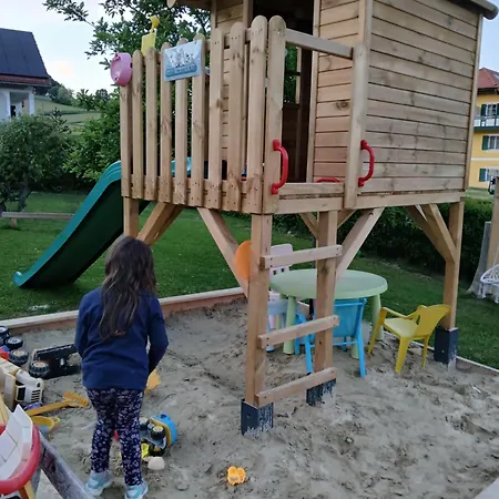 Konukevi Gaestehaus Auszeit Unterlamm (Styria)